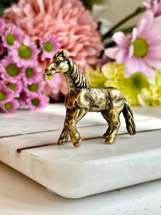 Fine lifelike solid brass horse figurine, Cute pony, Beautiful horse ornament, mustang statuette, cute little pony, brass pony