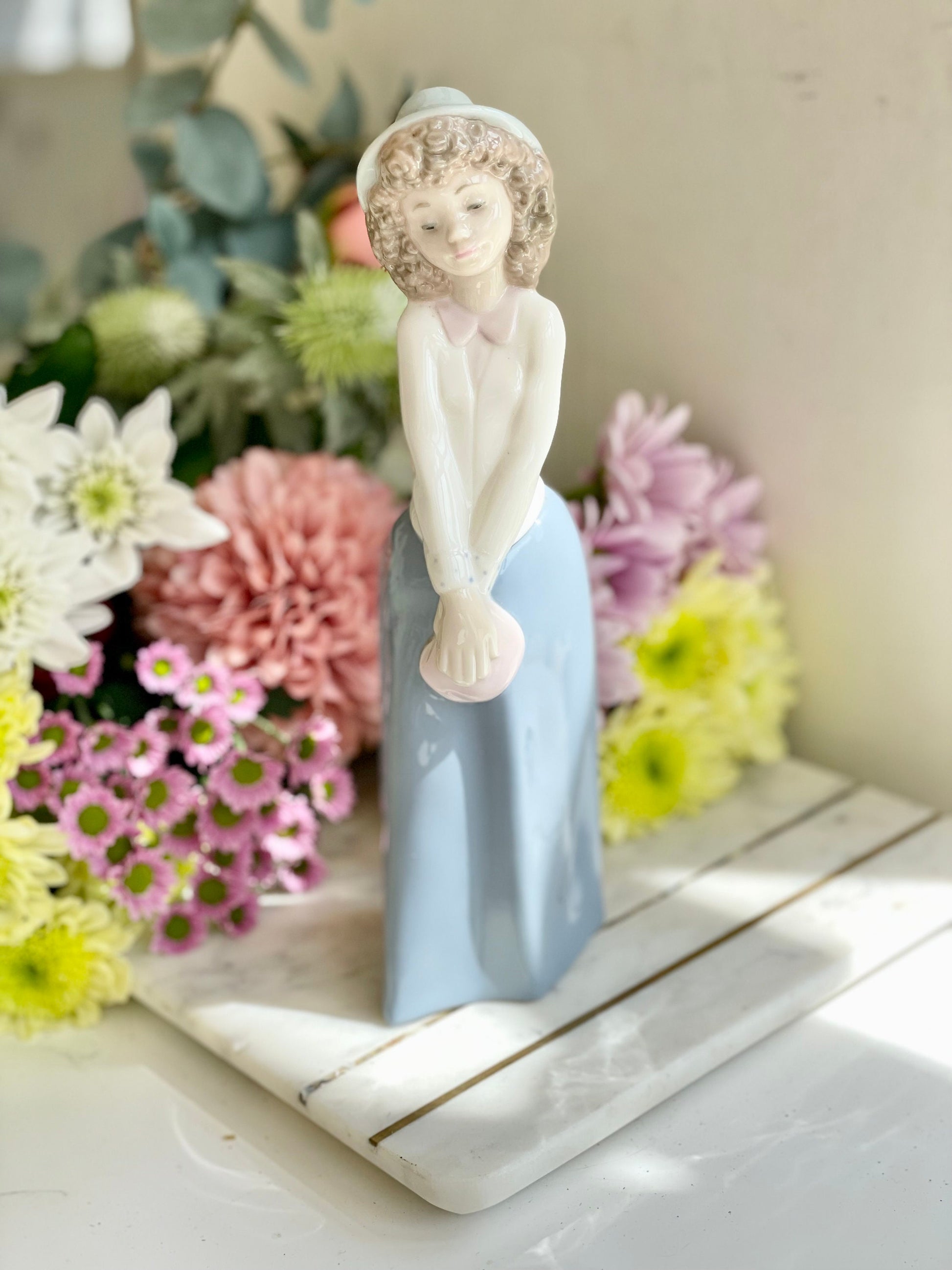 Lladro NAO Figurine Too Cute Girl With Handbag - Boxed