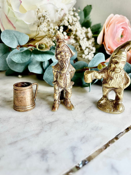 Gnome miniature, Vintage solid brass Dwarf holding tankard and bottle, gnome with a tankard, tankard miniature, little boozers gift