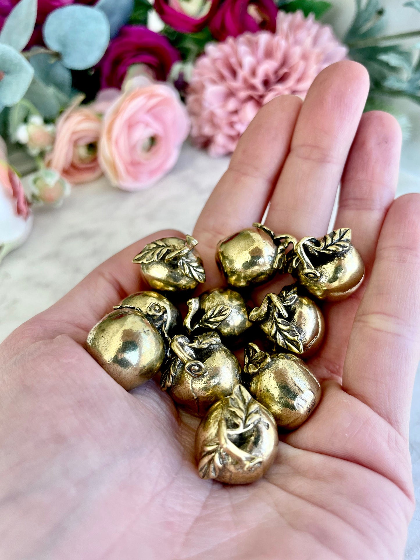 Cute Forbidden Fruit Apple Keyring, Solid brass small apple miniature, metal fruit pendant
