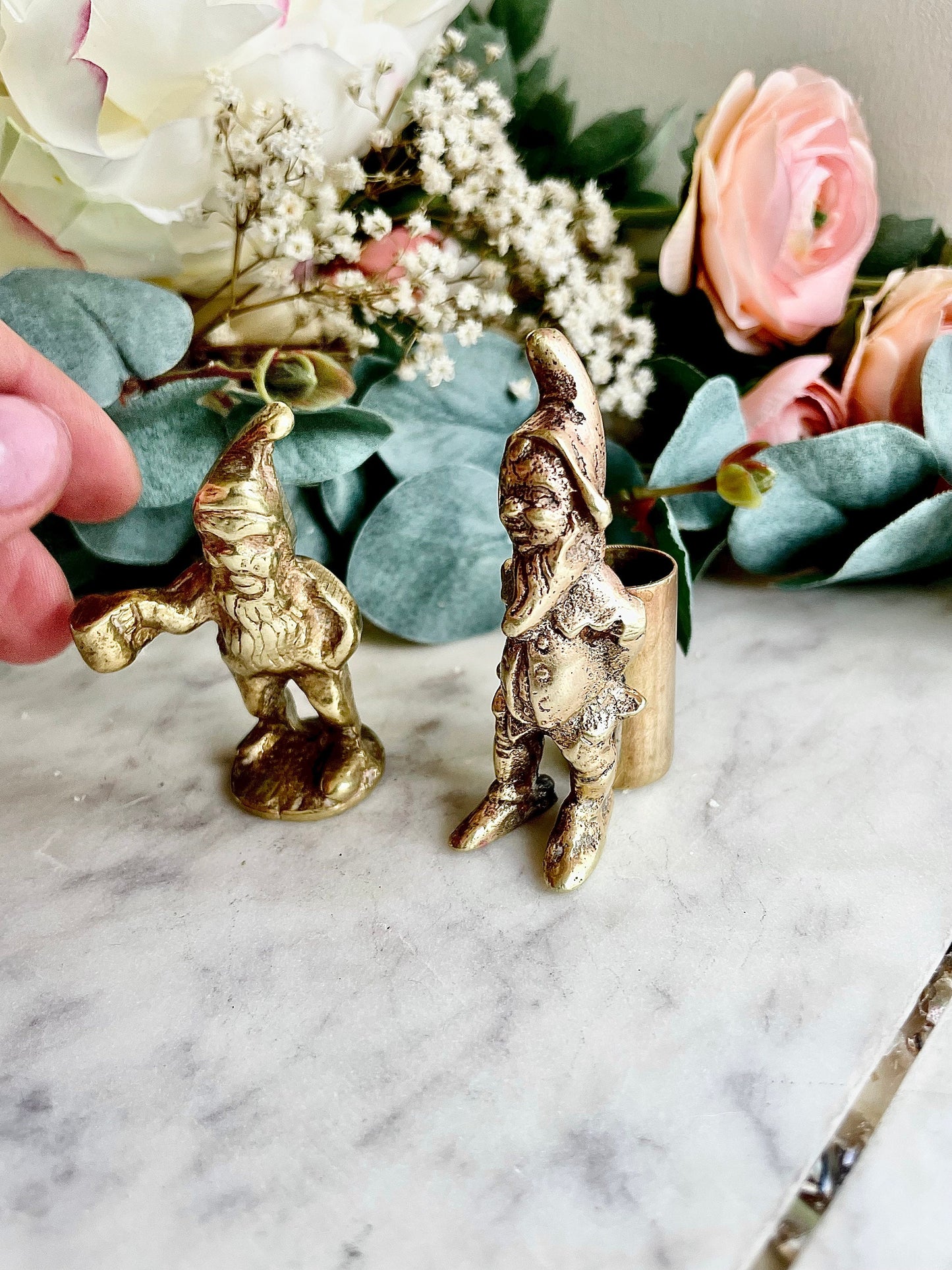 Gnome miniature, Vintage solid brass Dwarf holding tankard and bottle, gnome with a tankard, tankard miniature, little boozers gift