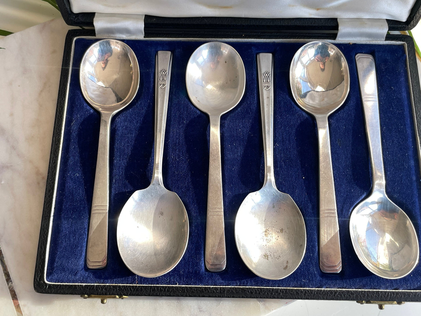 Boxed set of 6 silver plate Walker & Hall spoons vintage Art Deco c1920.