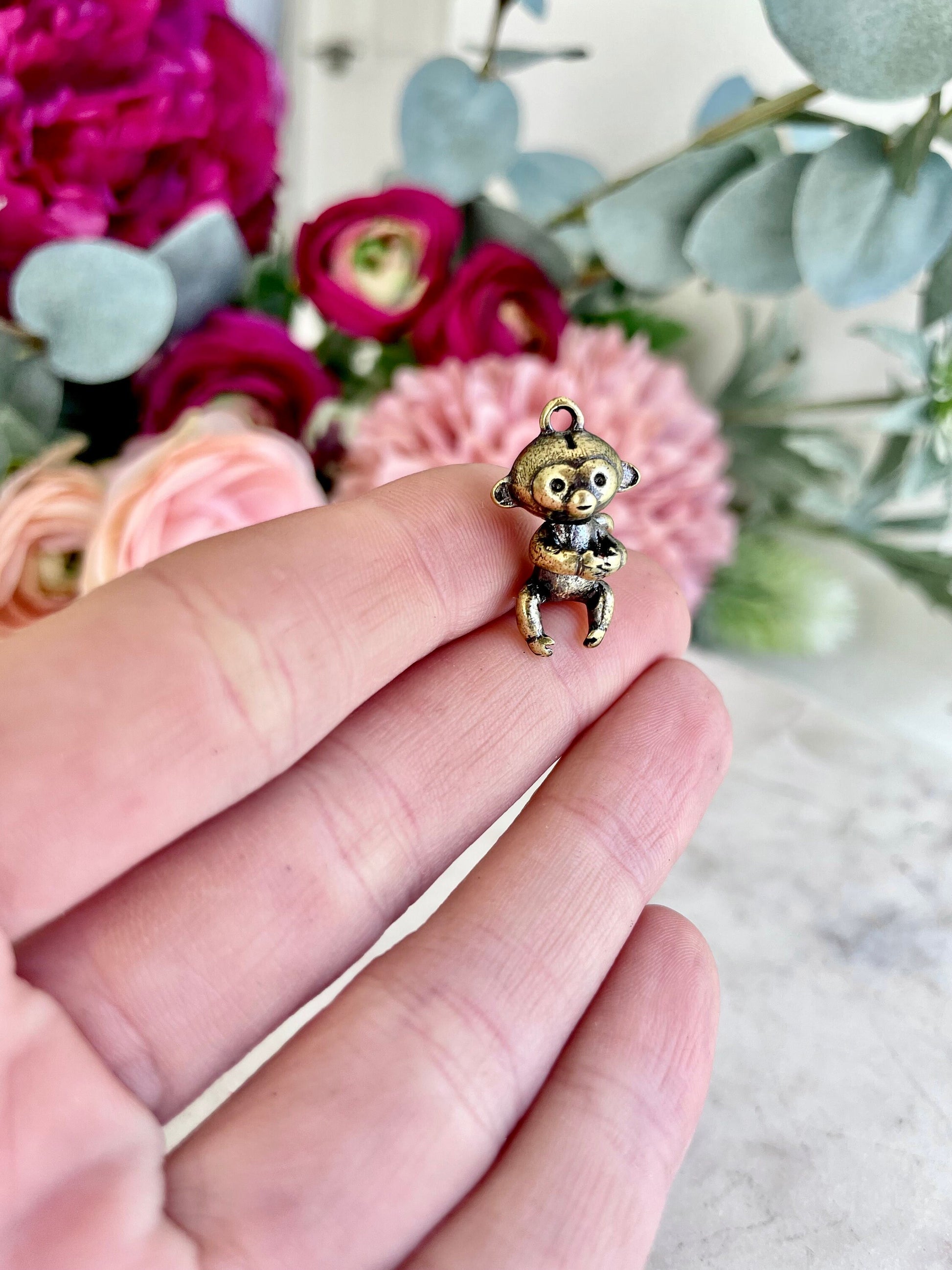 Fine craftsmanship Solid Brass monkey with rotating head pendant, Brass macaca keyring, mini monkey necklace , Cool gift