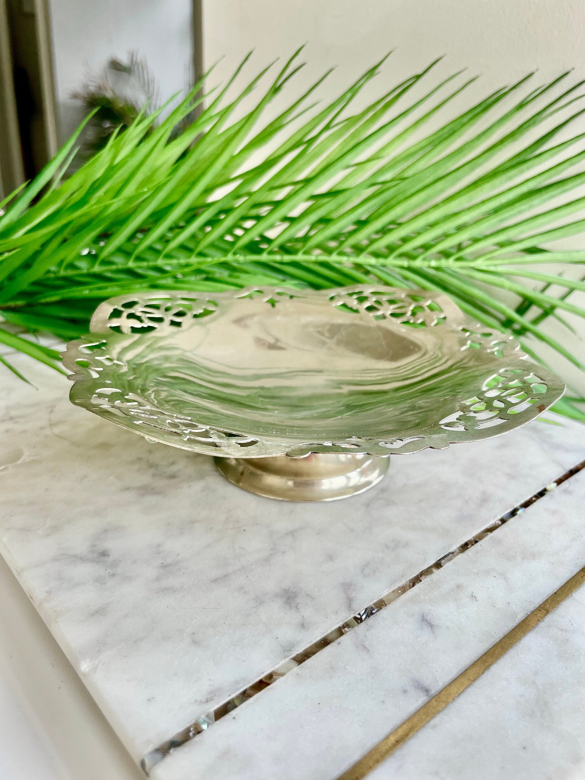 Beautiful Vintage Silver plated Filigree, Pierced Bonbon Dish, Bowl Made in England