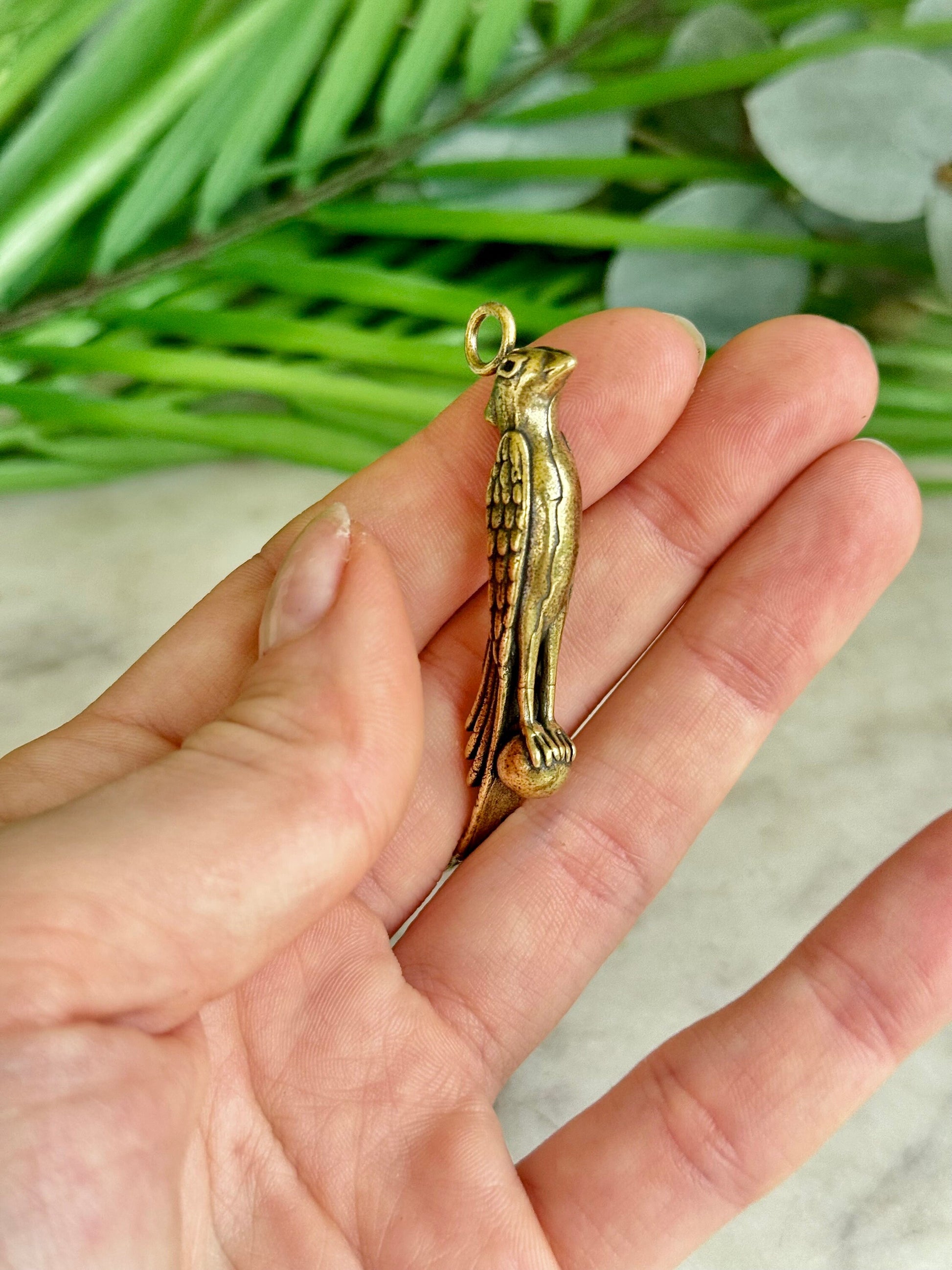 Nobel Phoenix pendant, Bird of paradise Brass pendant, creative keychain, Curious bird charm, parrot Keychain