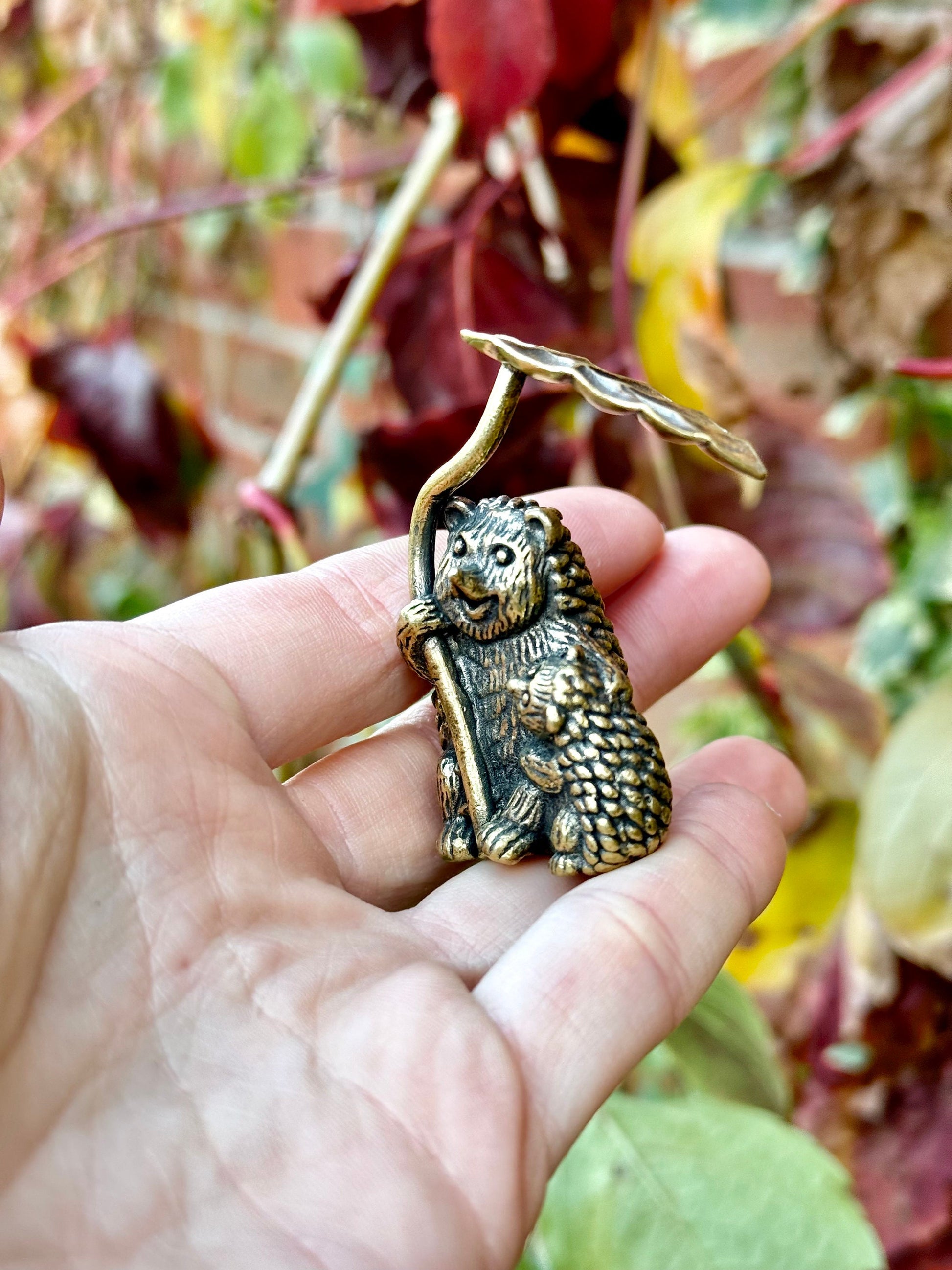 Happy Hedgehog family miniature, solid brass hedgehogs figurines, Forest animal, Fine craftsmanship, Little hedgehogs ornament