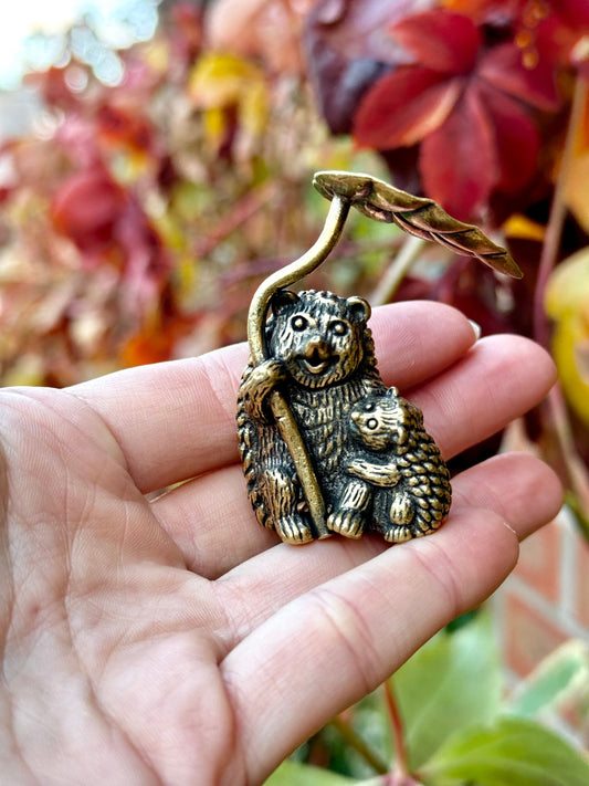 Happy Hedgehog family miniature, solid brass hedgehogs figurines, Forest animal, Fine craftsmanship, Little hedgehogs ornament