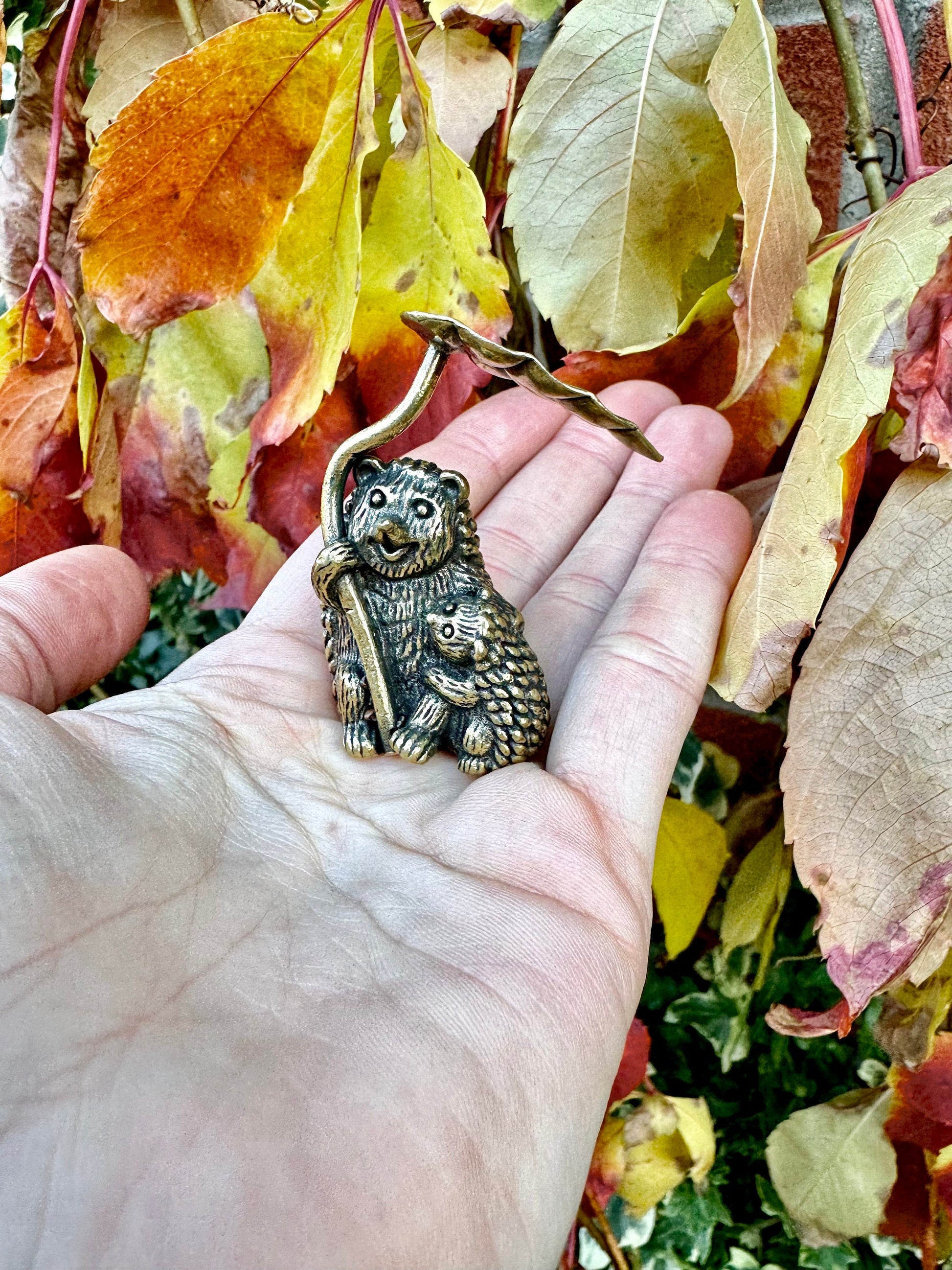 Happy Hedgehog family miniature, solid brass hedgehogs figurines, Forest animal, Fine craftsmanship, Little hedgehogs ornament