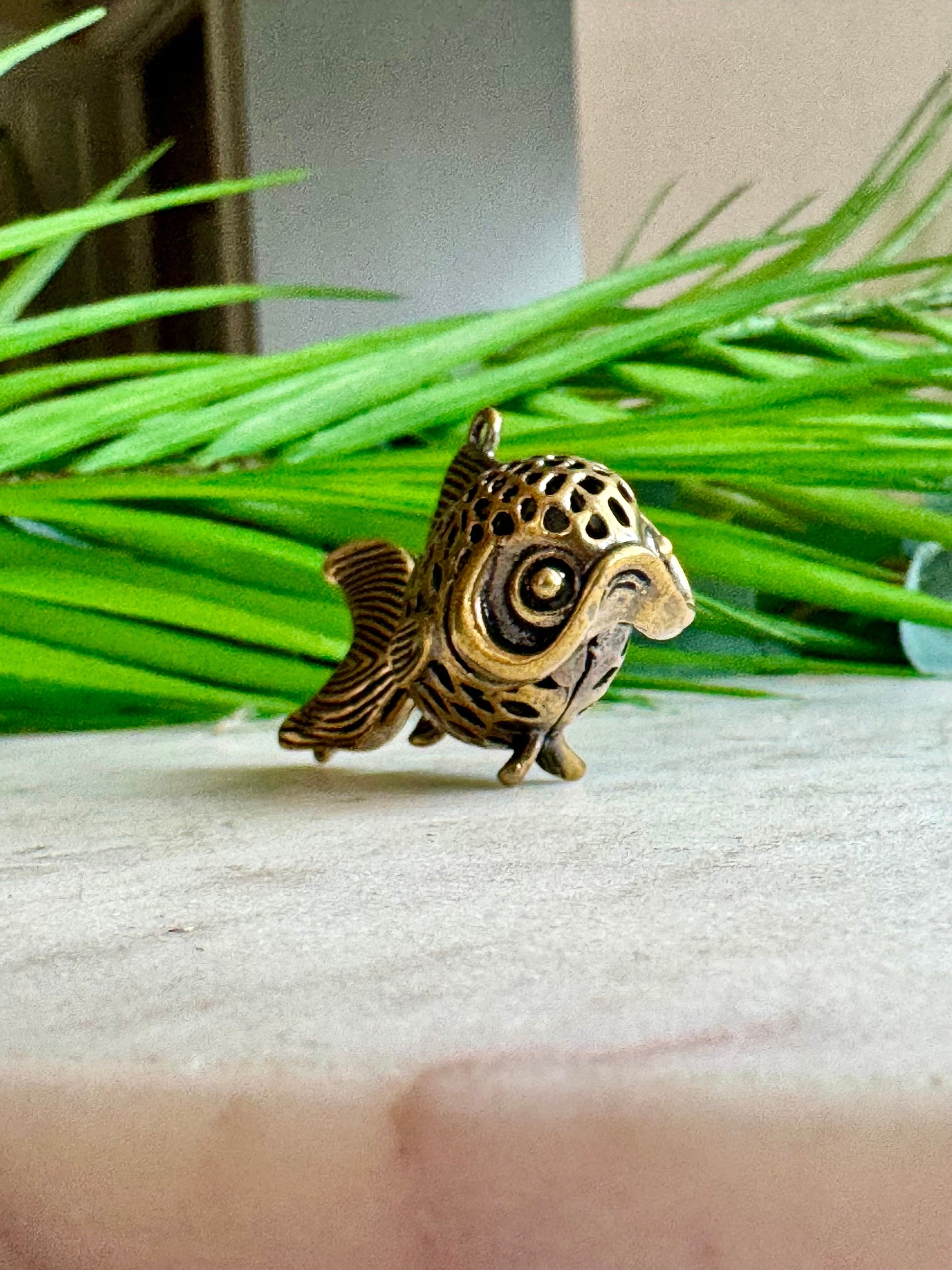 Creative Solid Brass Golden Fish Keyring, Fish Key Chain Pendant Craft Gift, Creative gift for fish lovers
