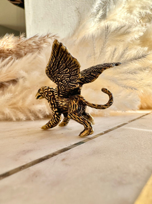 Solid Brass Greek Mythology Celtic Griffin Claw Statue, metal hippogriff figurine, Griffon ornament