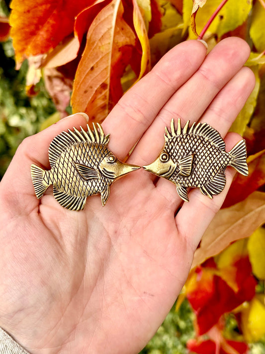 Mini Brass angelfish fish ornament, Aquarium Statue, Sea Figurine, Tiny Animal, Gold Miniature, Metal Art Desk Accessories, Paperwe