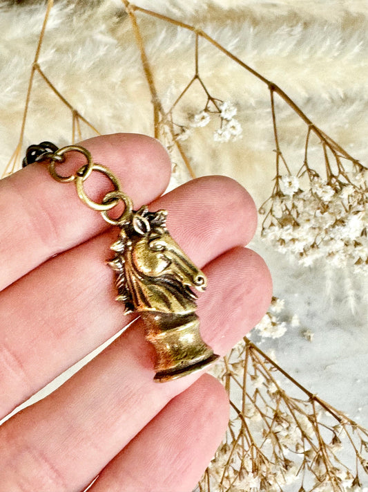 Brass Chess Knight Figurine Keychain, Brass Horse Head Pendant, Fashionable Car Keyring, Chess-mat player gift