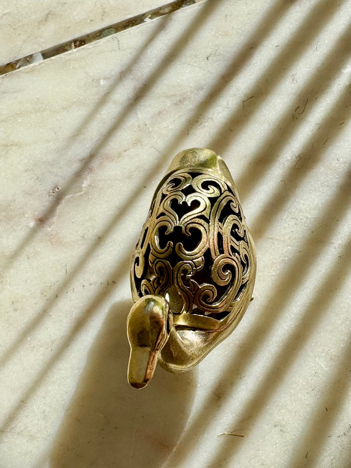 Traditional style brass Bird incense burner, creative incense burner, spiritual incense burner, small duck ornaments