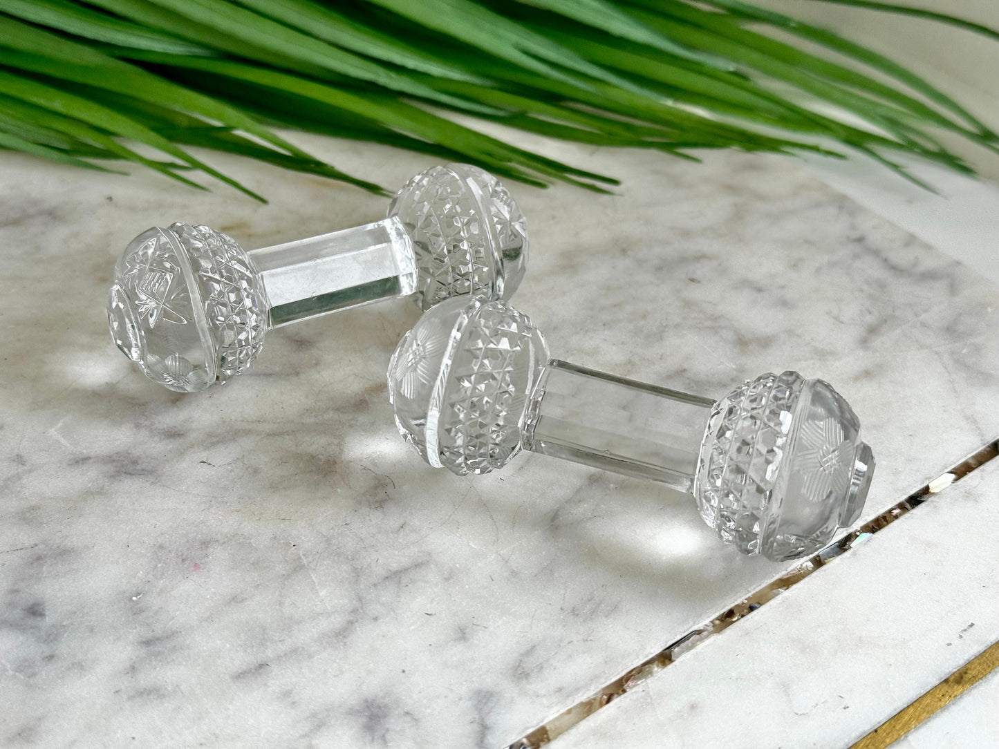 Set of 2 Vintage knife rests Crystal cut glass style, Glass French Knife Rests, Cutlery Rests, Mid Century decoration, Crystal knife layers