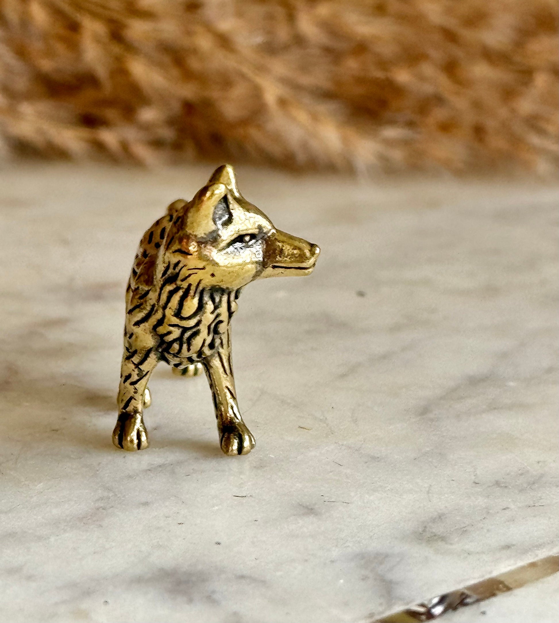 Fine statuette of winter fox, brass fox figurine, fountain pen holder, brush stand, creative little gift