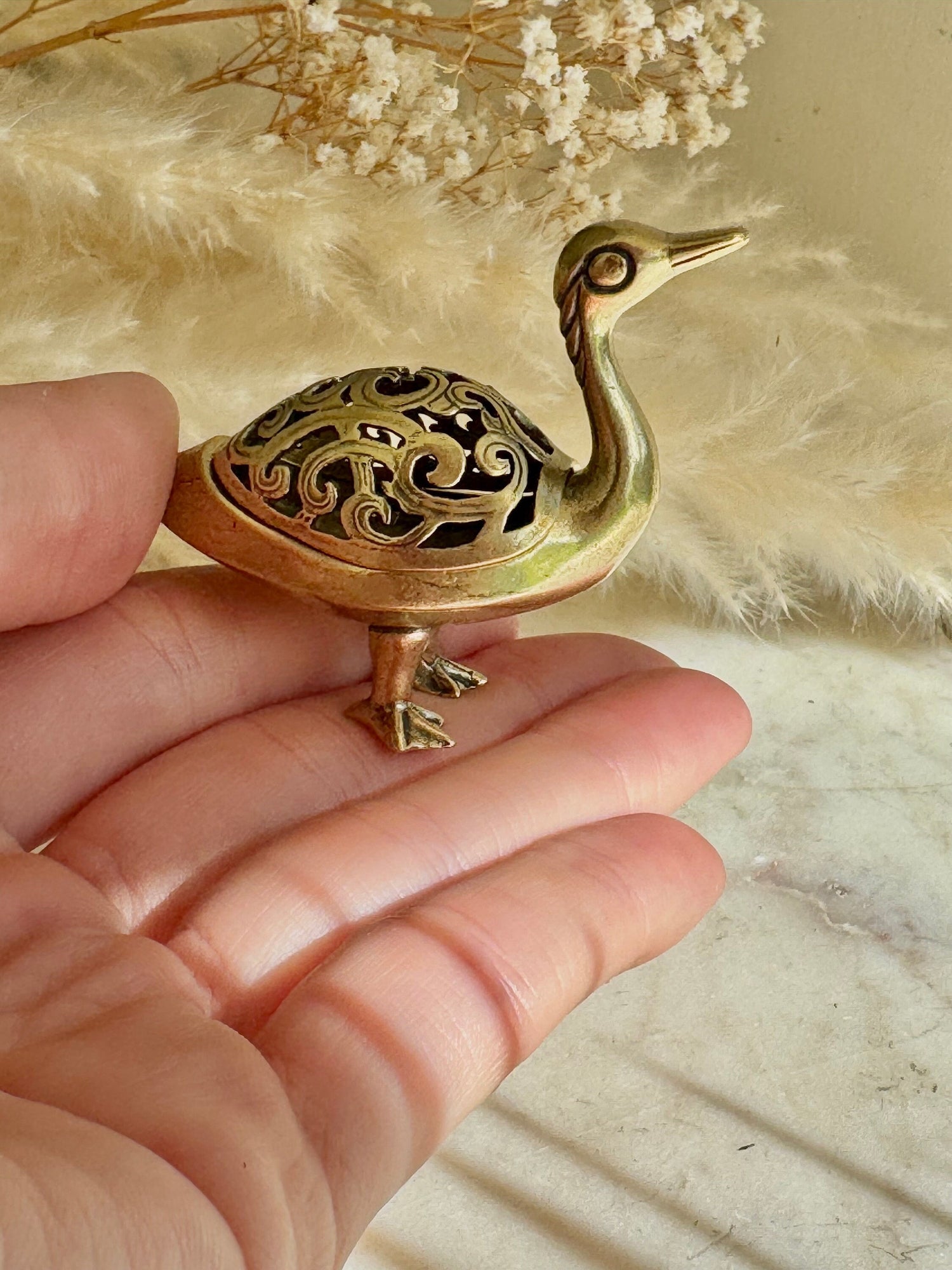 Traditional style brass Bird incense burner, creative incense burner, spiritual incense burner, small duck ornaments