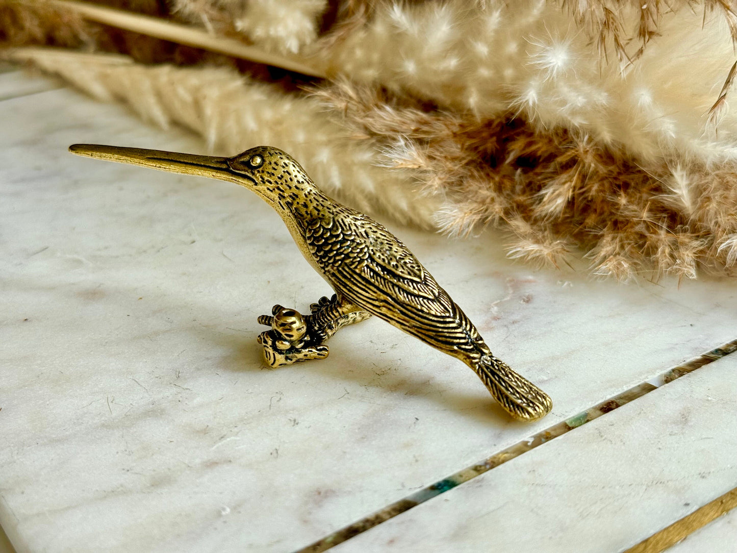 Charming Hummingbird Sculpture - Brass Spring Blossom Ornamen