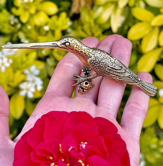 Charming Hummingbird Sculpture - Brass Spring Blossom Ornamen