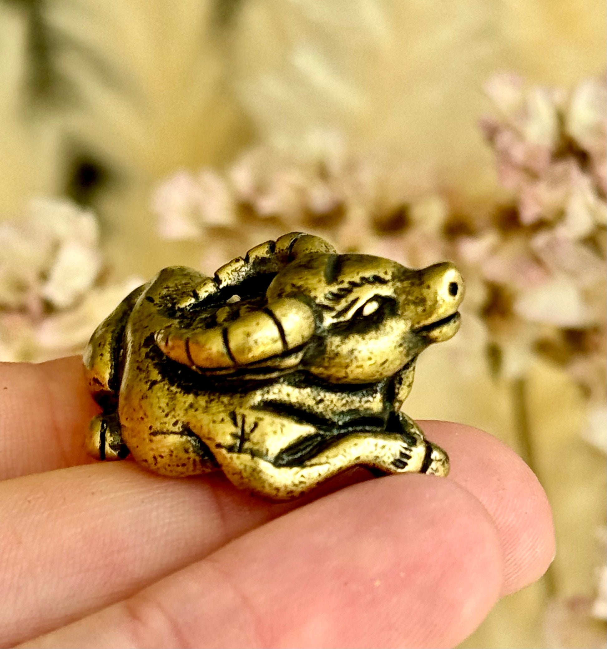 Happy bull solid brass figurine, detailed cow brass statue,Brass Bull Statues, cow Sculpture, animal desktop decor