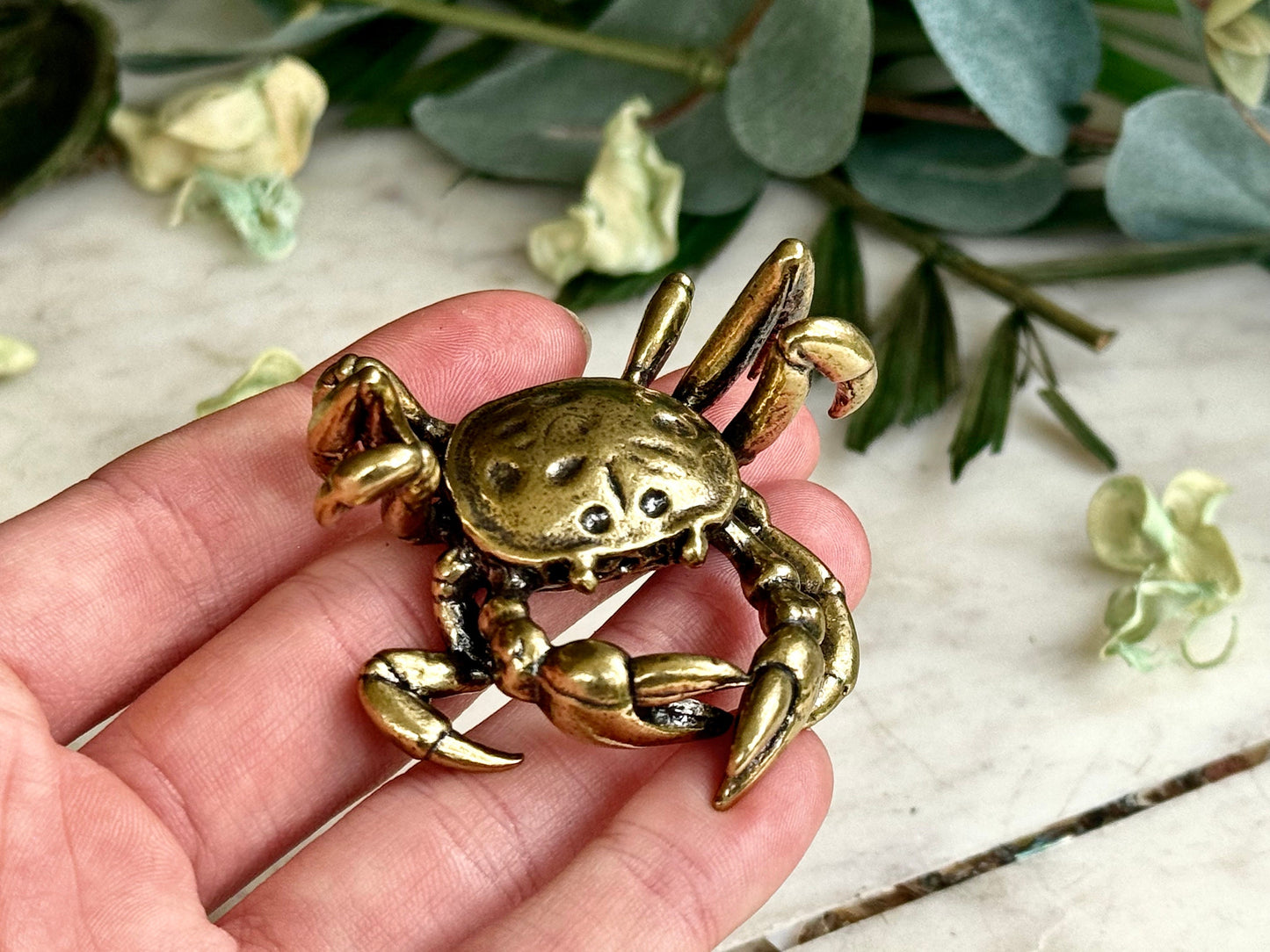 Lifelike Solid Brass Crab Statue, Beach House decor, Sea creature miniature, Japanese Desk Accessory, Paperweight