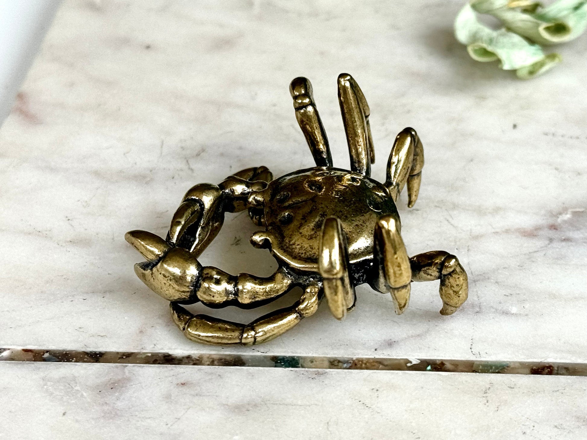 Lifelike Solid Brass Crab Statue, Beach House decor, Sea creature miniature, Japanese Desk Accessory, Paperweight