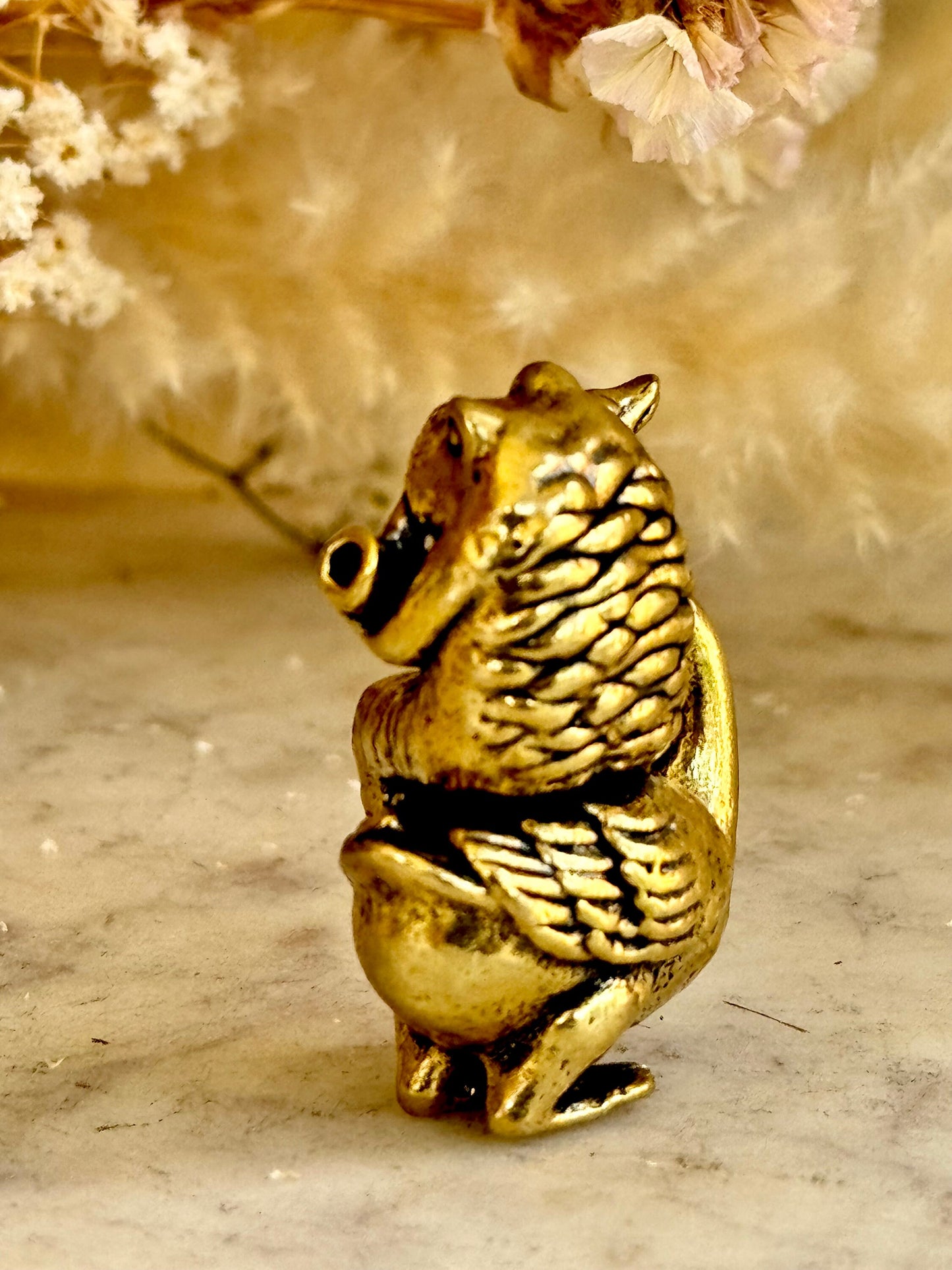 Brass Wise Frog and Goose Figurine, Brass Frog ornament, Whimsical Animal Sculpture, Frog smokes a pipe miniature