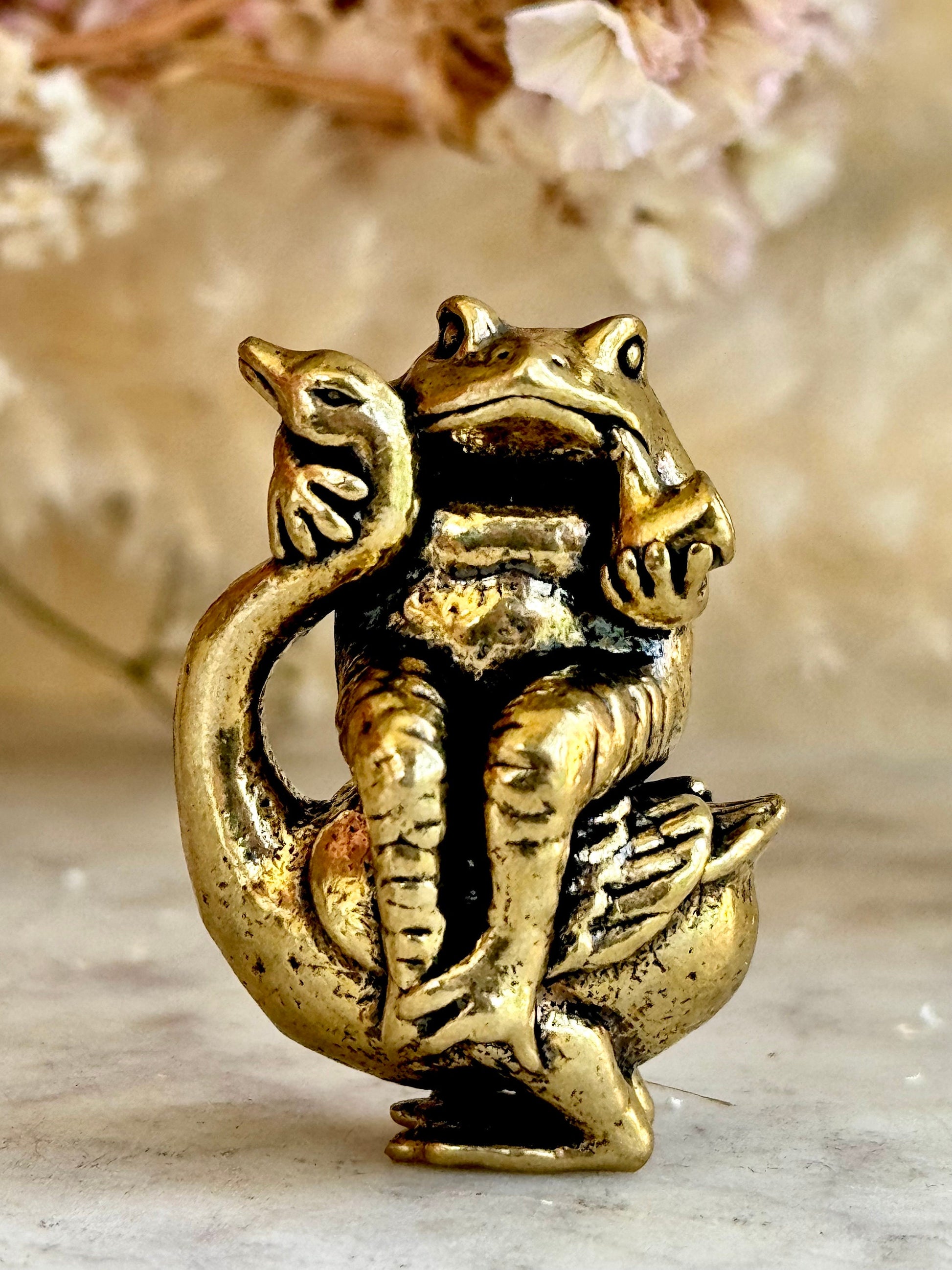 Brass Wise Frog and Goose Figurine, Brass Frog ornament, Whimsical Animal Sculpture, Frog smokes a pipe miniature