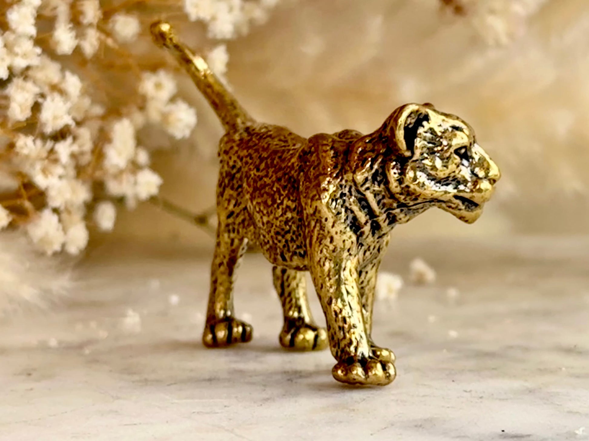 Vintage style Baby lion Brass figurine, Solid Brass Hand Carved Lion Statue, lion cub desktop decoration, collectible brass figurine