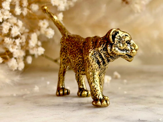 Vintage style Baby lion Brass figurine, Solid Brass Hand Carved Lion Statue, lion cub desktop decoration, collectible brass figurine