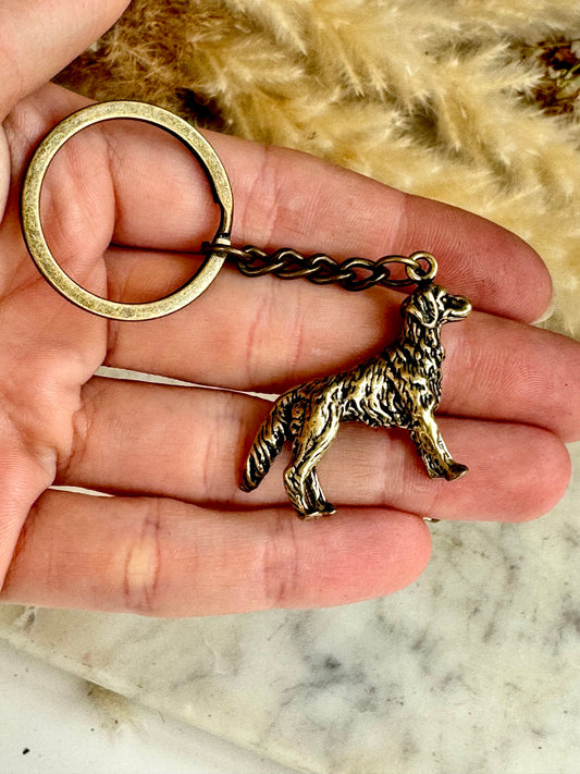 Lifelike Golden retriever keyring, solid brass dog workmanship, Metal retriever pendant