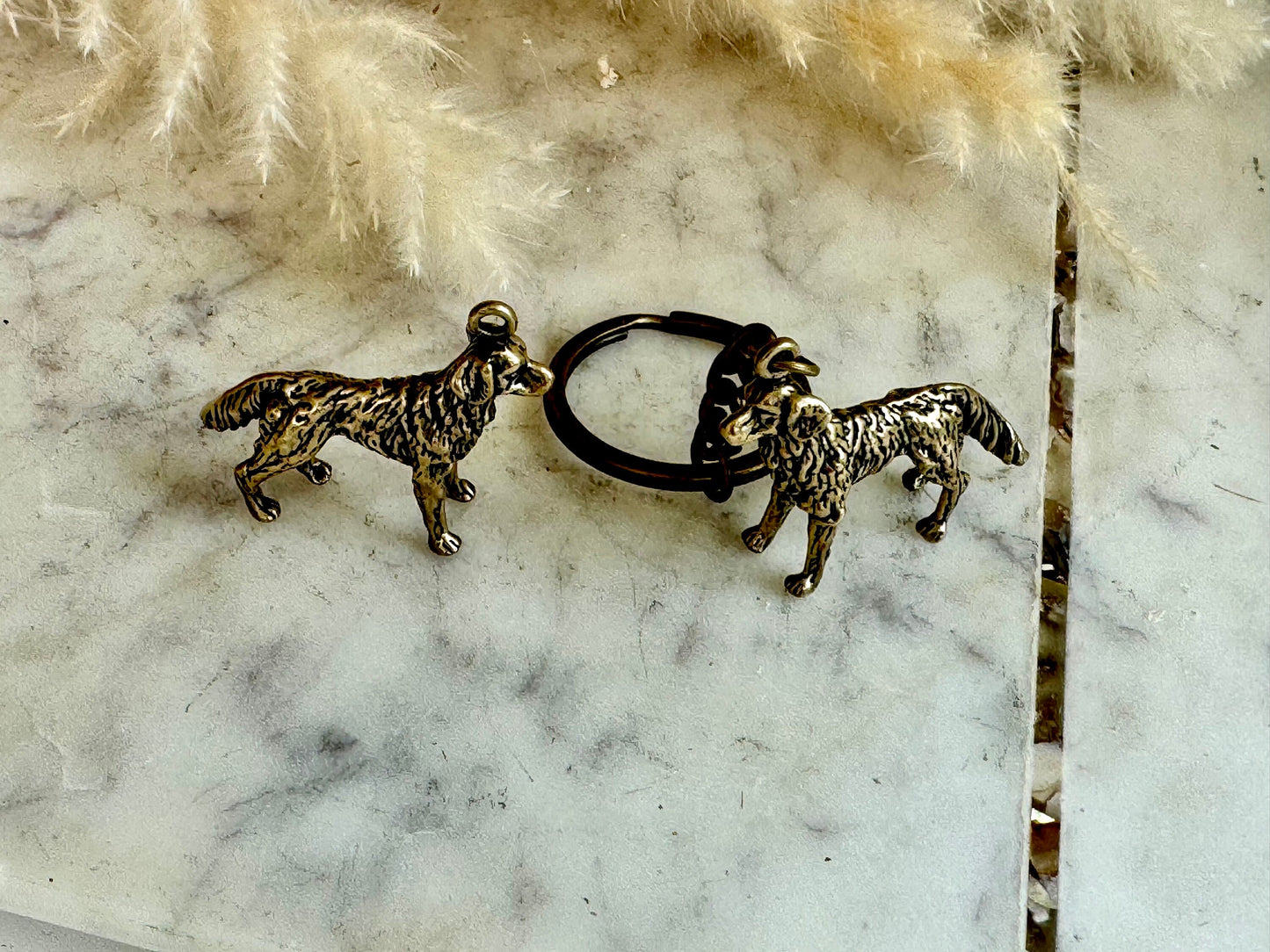 Lifelike Golden retriever keyring, solid brass dog workmanship, Metal retriever pendant