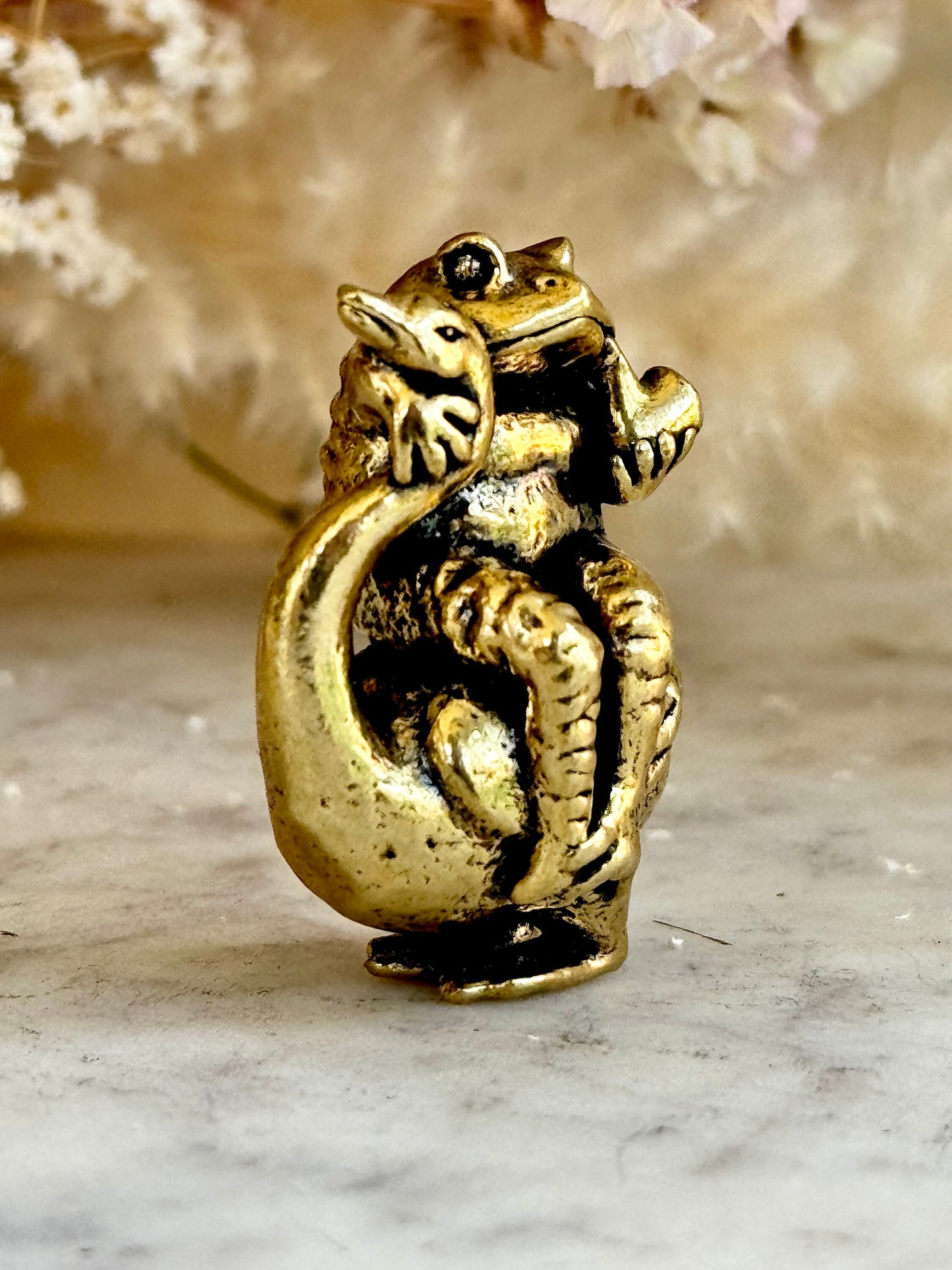Brass Wise Frog and Goose Figurine, Brass Frog ornament, Whimsical Animal Sculpture, Frog smokes a pipe miniature