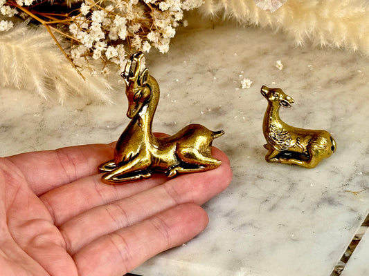 Beautiful Brass Sika Deer Desk Ornaments and Pen Rest - traditional Style Animal Figurines, Decorative Desk Accessories for Home Decor