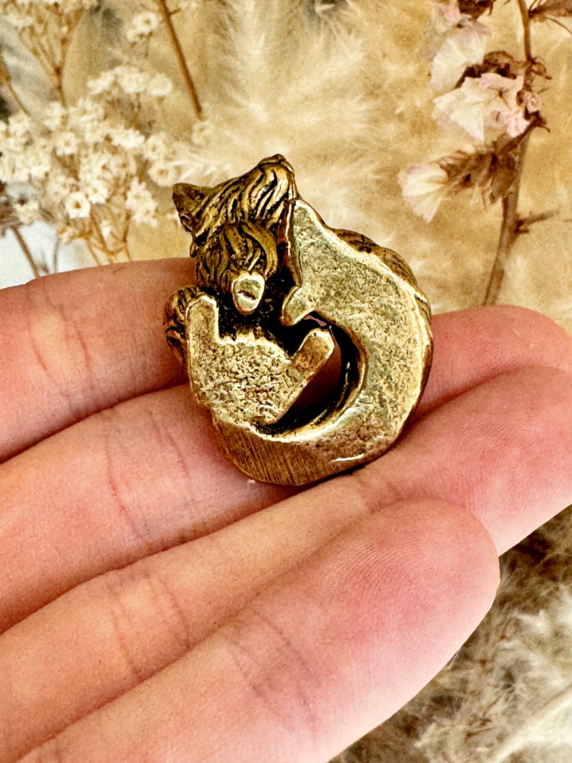Cute statuette of baby fennec fox, solid brass fox figurine, adorable desktop decoration fox, fox pup ornament