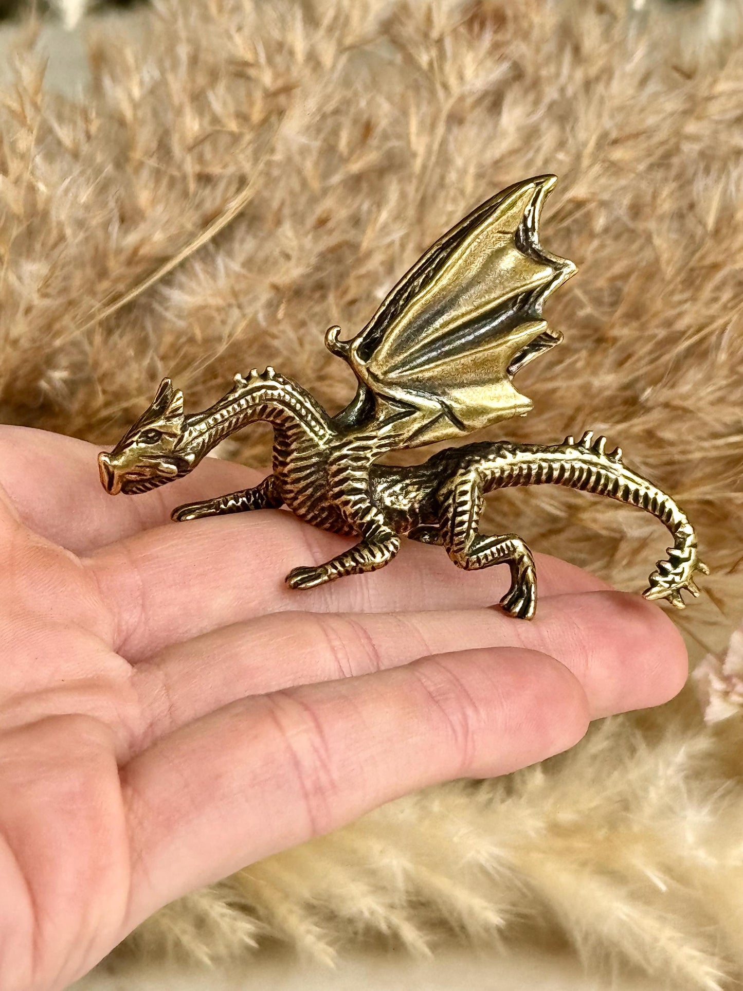 Beautiful Dragon solid brass miniature, Western dragon Statue, golden dragon statuette, Beautiful fighting dragon ornament