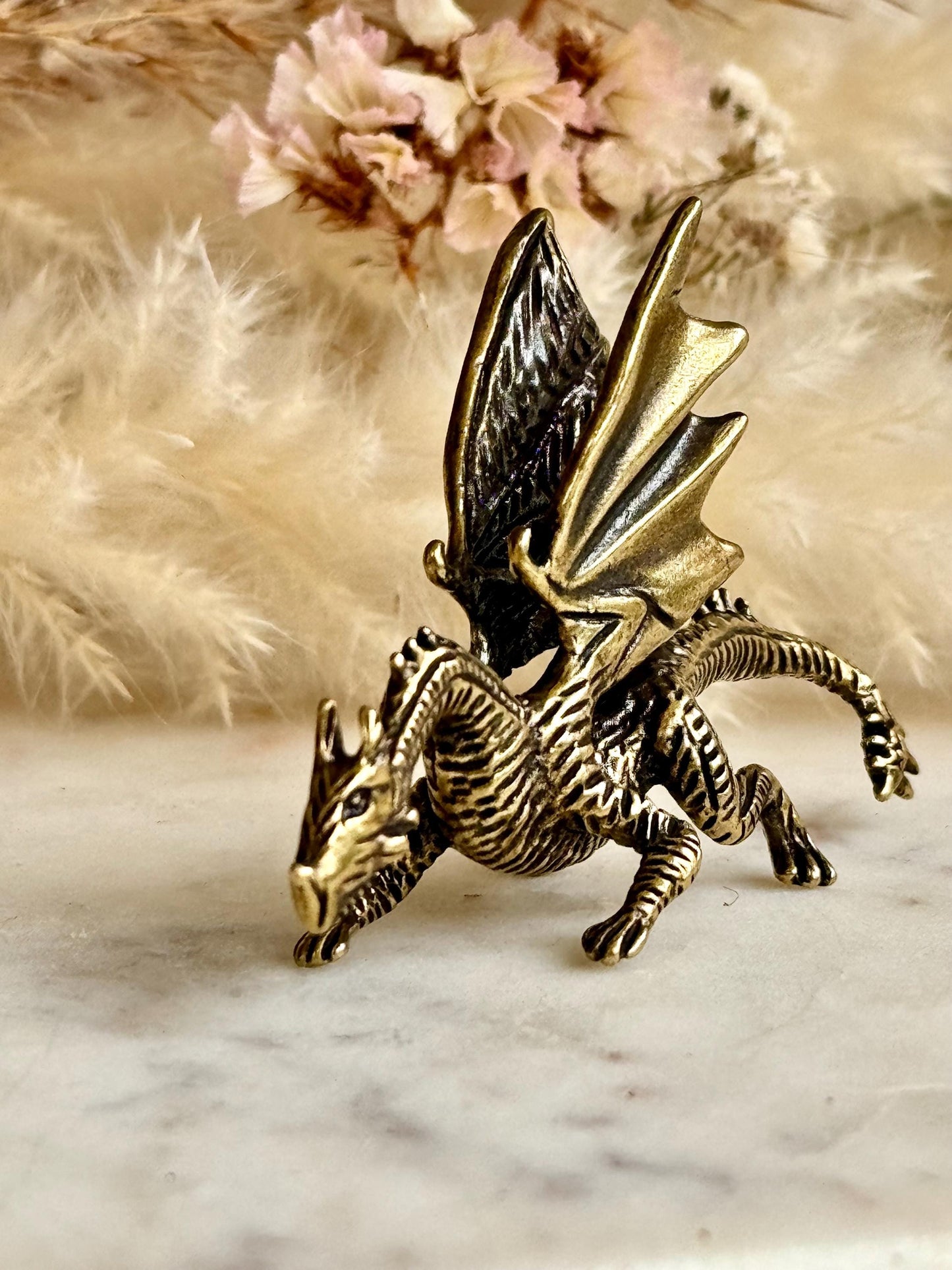 Beautiful Dragon solid brass miniature, Western dragon Statue, golden dragon statuette, Beautiful fighting dragon ornament