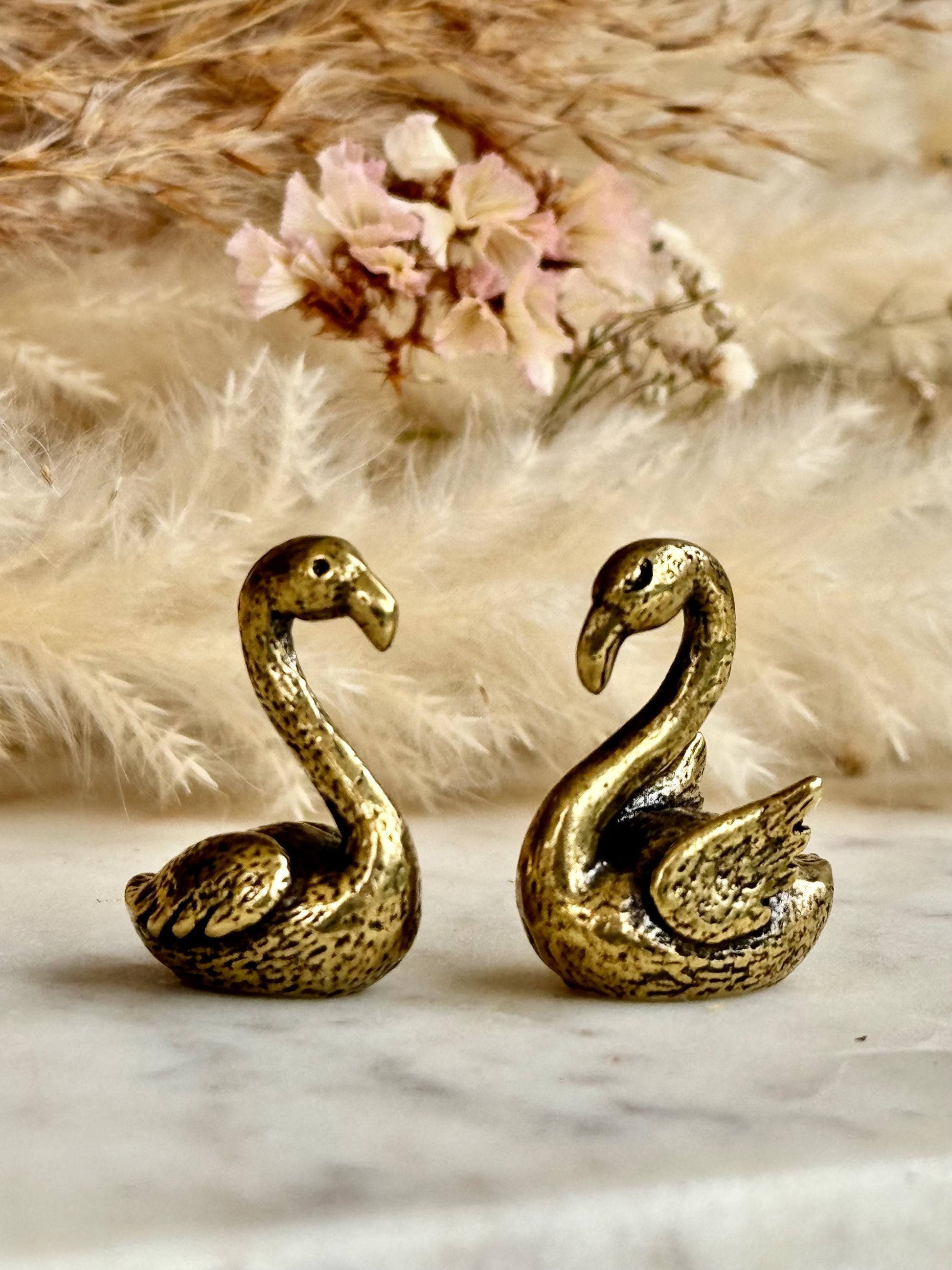 Pair of Solid brass couple of Swans figurines, tiny swans ornament, love talisman statue, Japanese style figurine, Small Flamingo statue