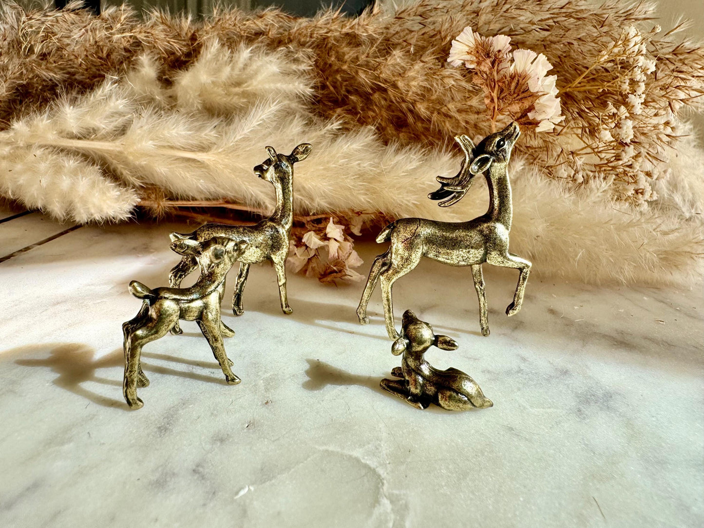 Set of Little Solid Brass Deer Family Desk Ornaments, Little deer statuettes - traditional Style Animal Figurines, Christmas Desk Decoration