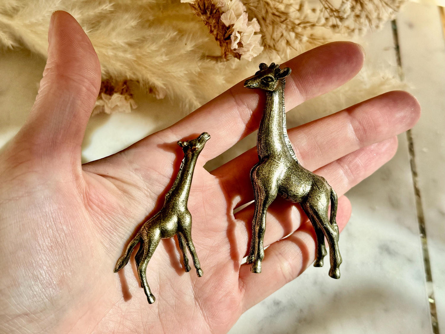 Traditional style giraffe family, Fine solid brass baby and mother giraffe statuette, Safari decor, Miniature zoo, Gift for animal lovers