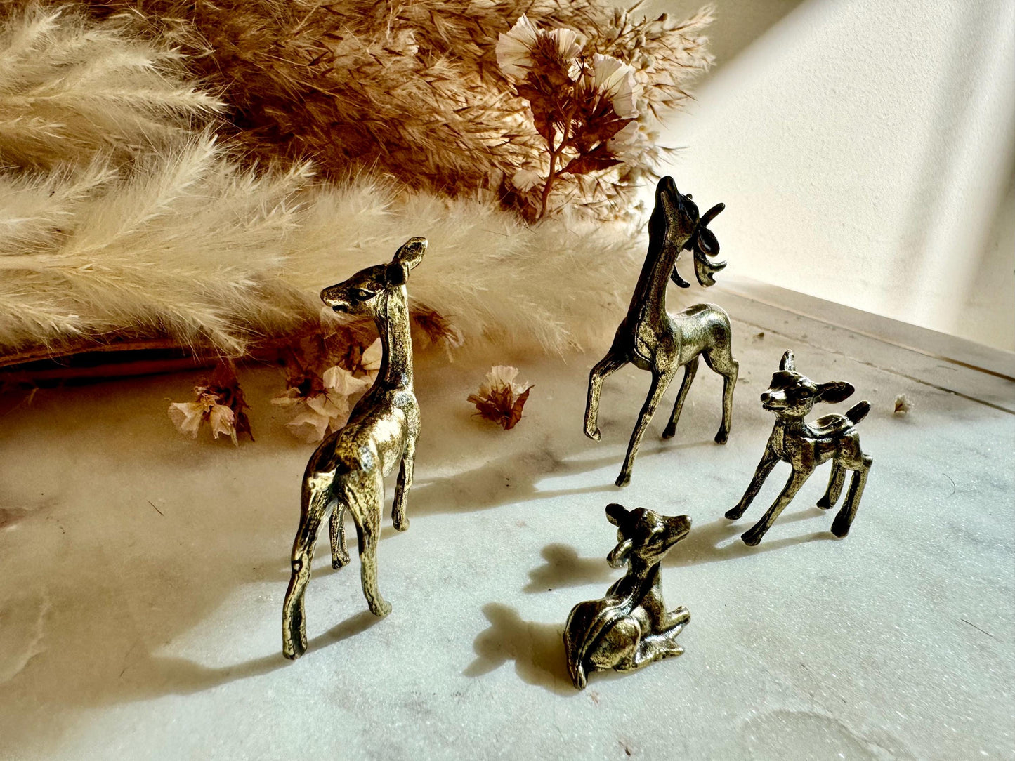 Set of Little Solid Brass Deer Family Desk Ornaments, Little deer statuettes - traditional Style Animal Figurines, Christmas Desk Decoration