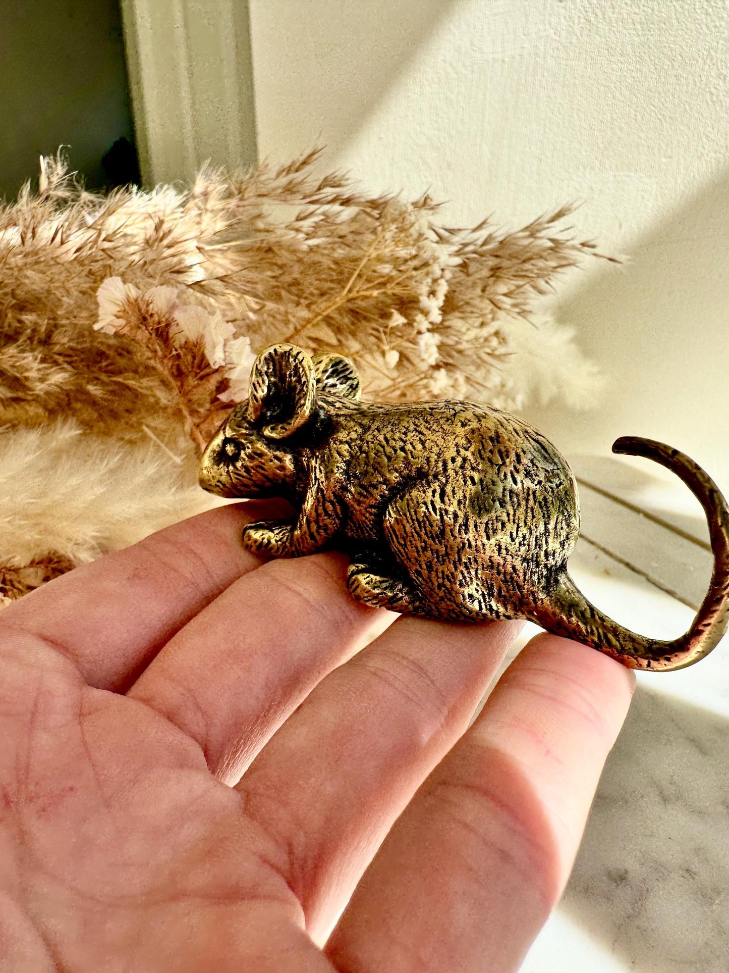 Realistic Solid brass mouse figurine, Golden mouse Miniature, Creative Rat Desktop Decoration, Adorable Mouse Paperweight