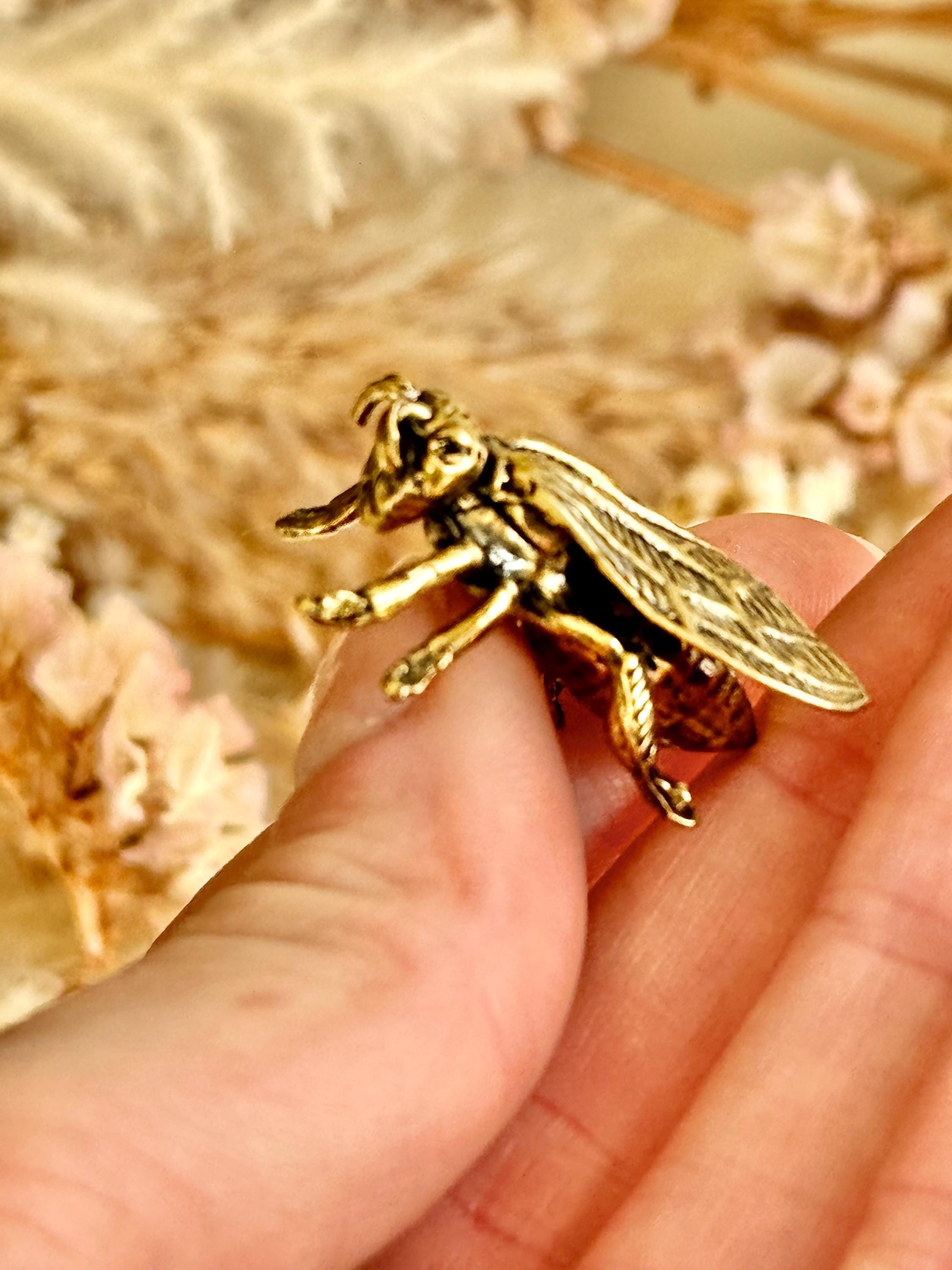 Realistic Solid brass Bee ornament, solid brass Diptera figurine, Fly Statuette, insect pot decor, cute little insect gift, insect lover gif