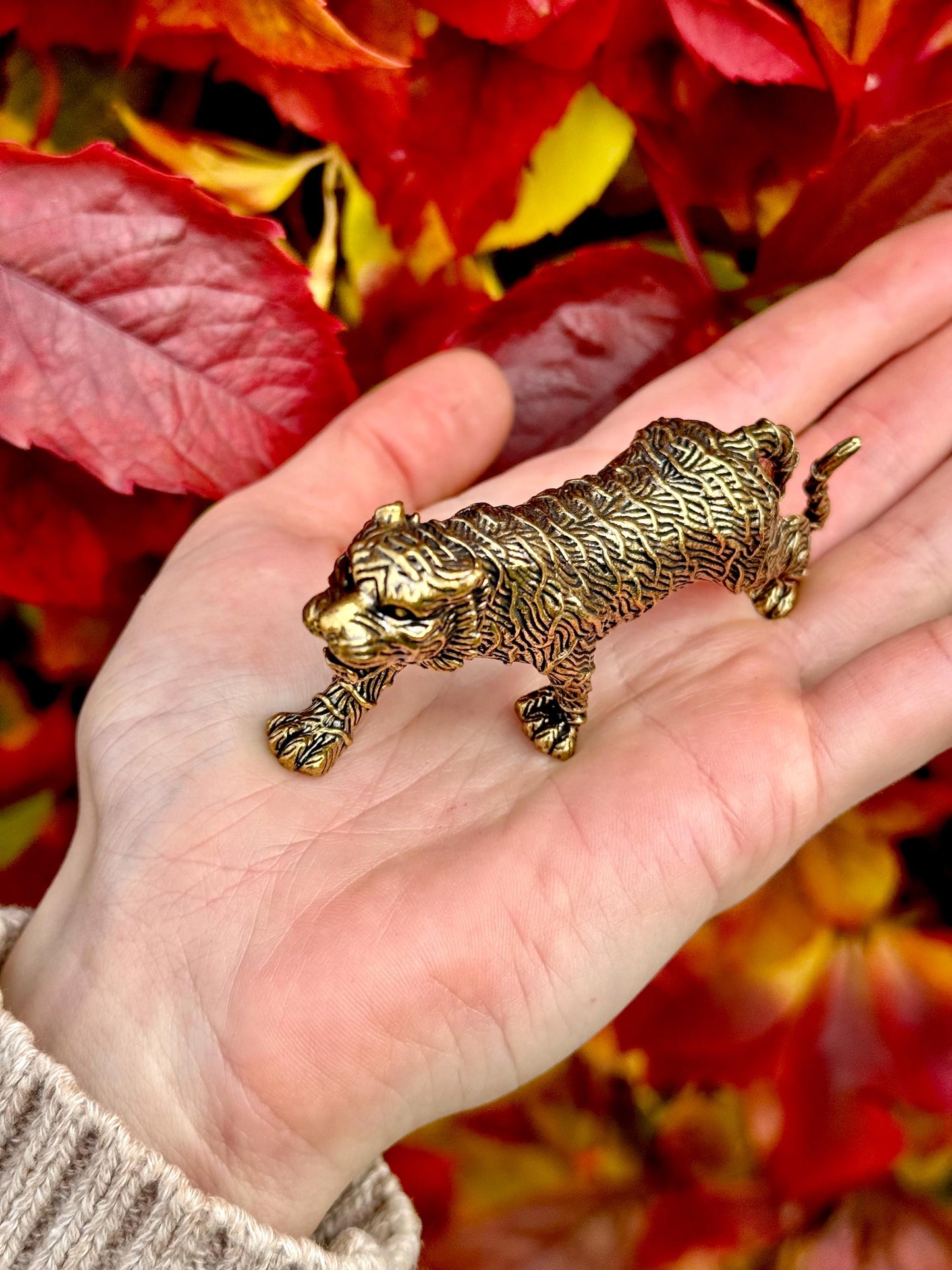 Traditional style solid brass tiger figurine, Fine brass tiger figurine, White tiger ornament, Incredible desktop decoration,