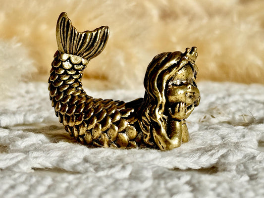 Dreaming Mermaid Solid brass Figurine, Fairy Garden Miniature Lovely Little Mermaid Figurine Desktop or Shelf Decor