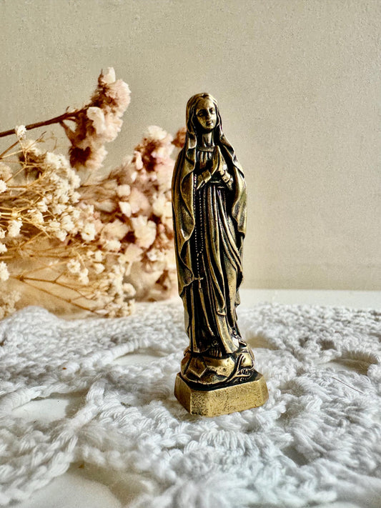 Handcrafted Solid Brass Virgin Mary Statue, Detailed Religious Figurine Catholic Home Decor, Elegant Blessed Virgin Mary Prayer Sculpture