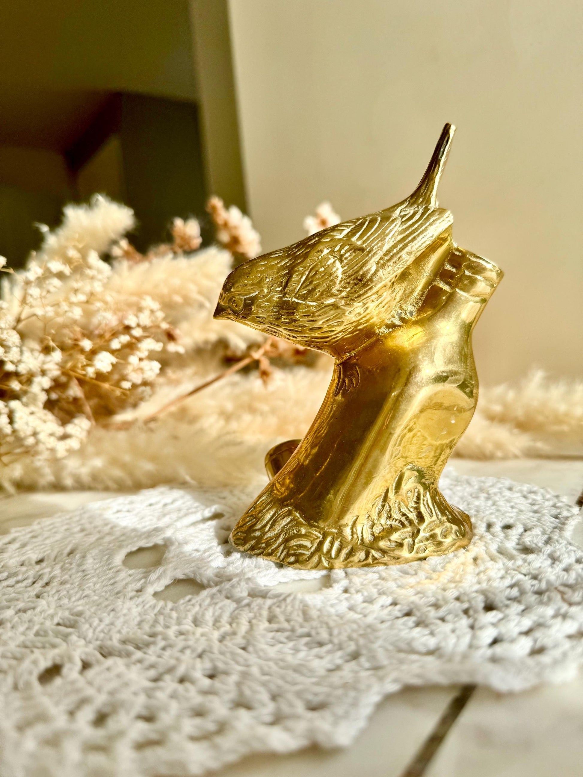 Vintage Solid Brass Bird on a Branch with Nest Figurine, Golden Desktop Decoration, Vintage Bird Candleholder Sculpture, Naturalistic decor