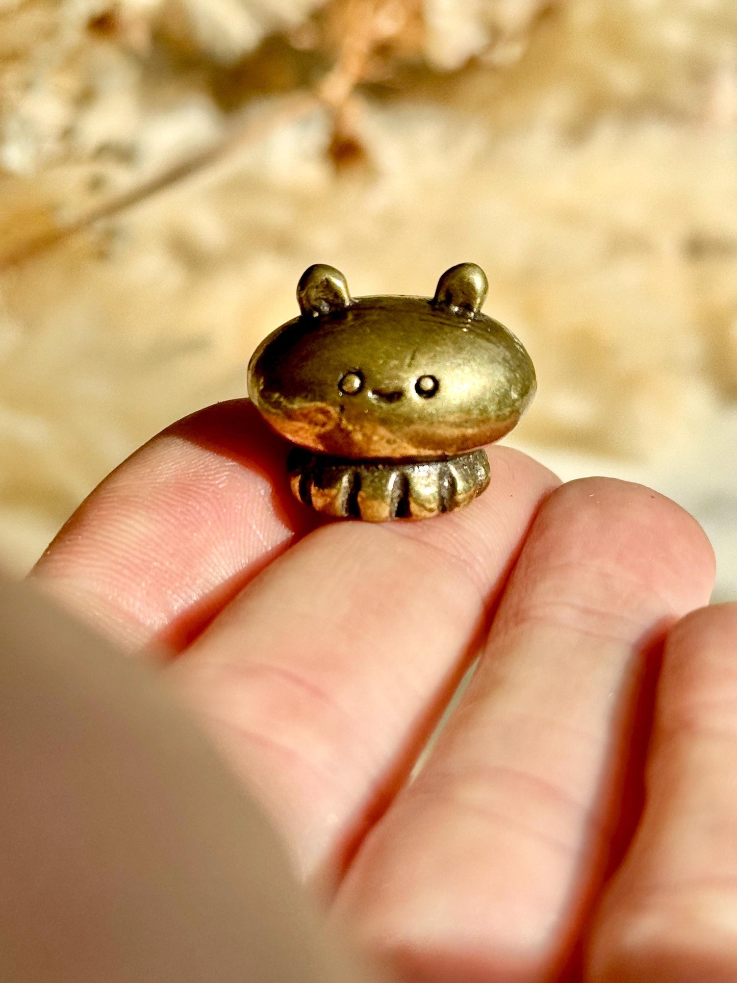 Cute Baby Jellyfis Solid Brass Figurine, Jellyfish Miniature Figurine, Sea animals ornament, Collectible miniature, sea lover Gift