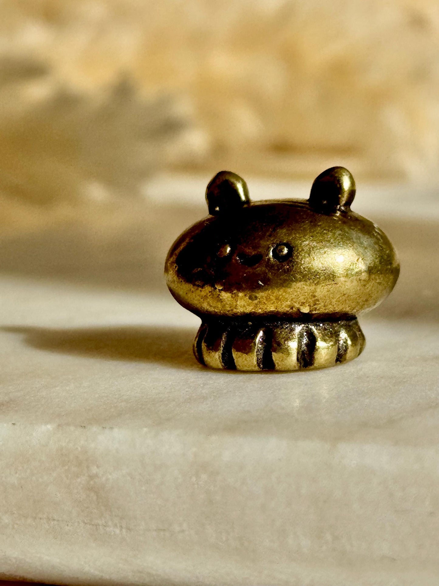 Cute Baby Jellyfis Solid Brass Figurine, Jellyfish Miniature Figurine, Sea animals ornament, Collectible miniature, sea lover Gift