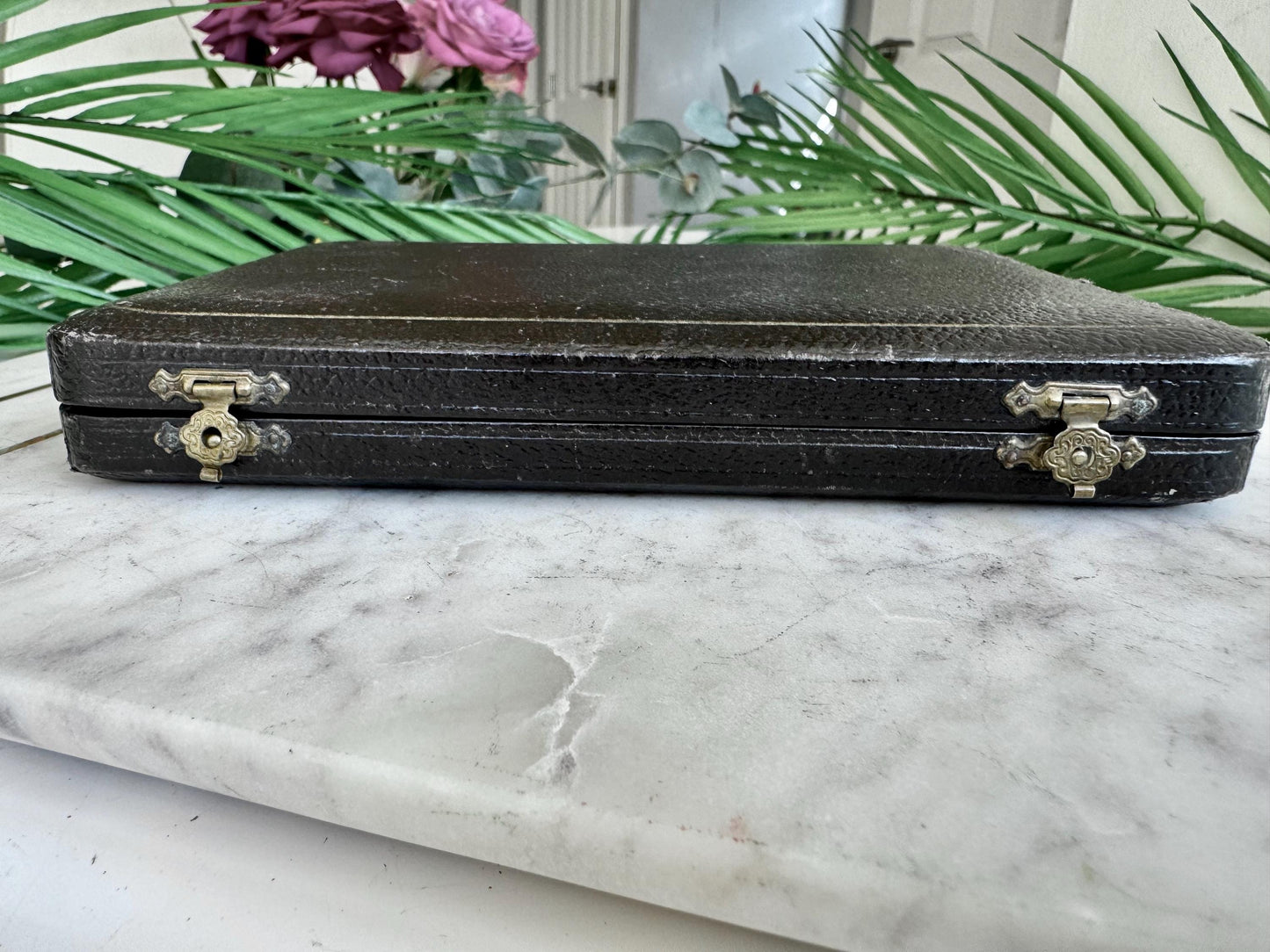 Antique English Silver plated EPNS & Mother of Pearl Boxed Breakfast Set: Jam Spoon, Butter Knife, Bread Fork