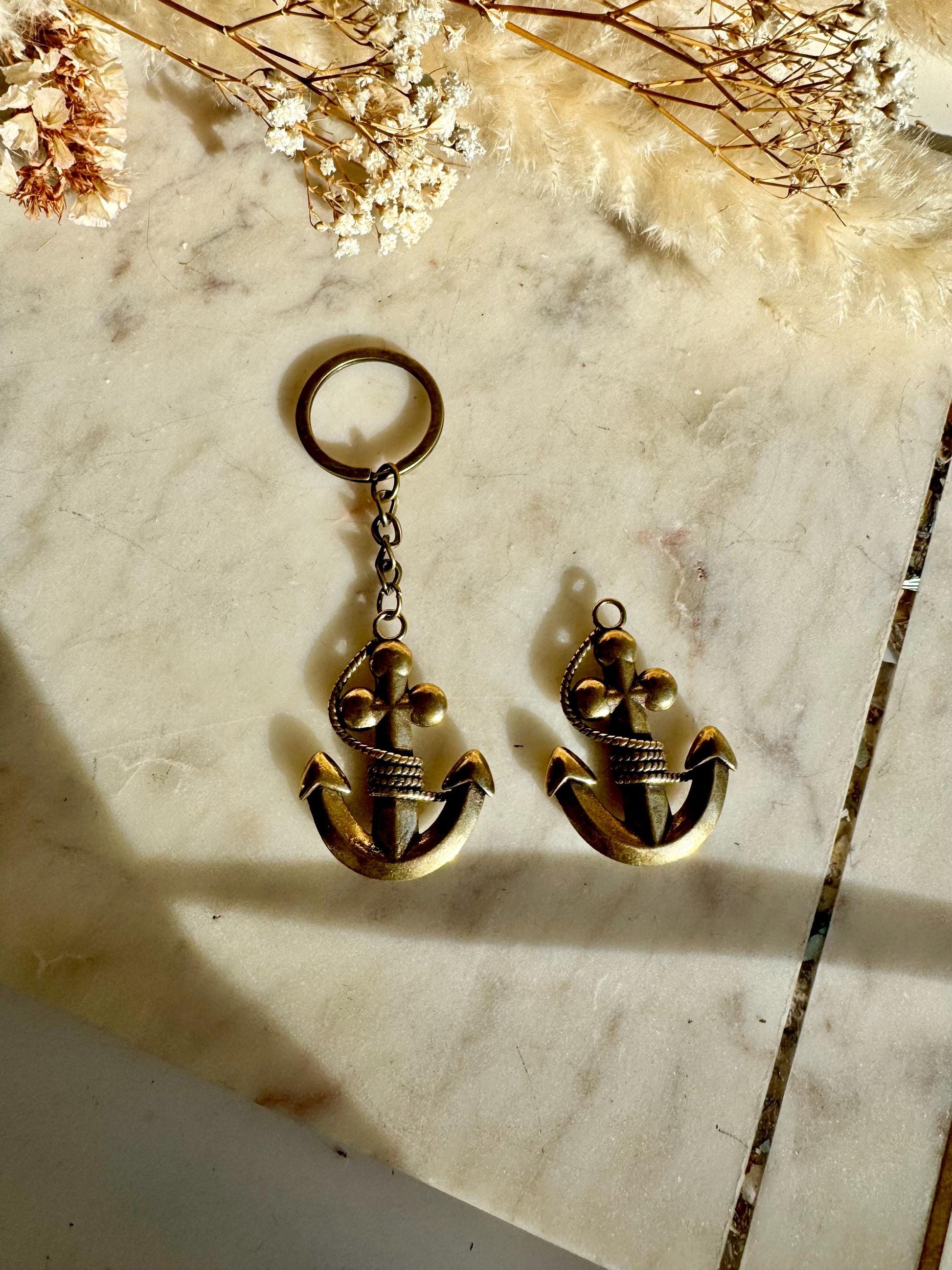 Solid Brass Anchor Pendant, creative nautical brass figurine, anchor keychain, gift for sailor, old ship anchor